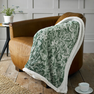 Deyongs Secret Garden Throw 140x180cm